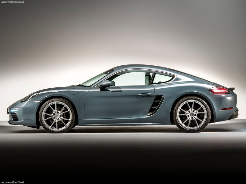 982 718 Cayman (2017-)